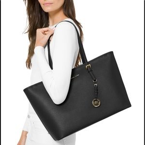 MICHAEL Michael KORS JET SET MEDIUM LEATHER TOTE